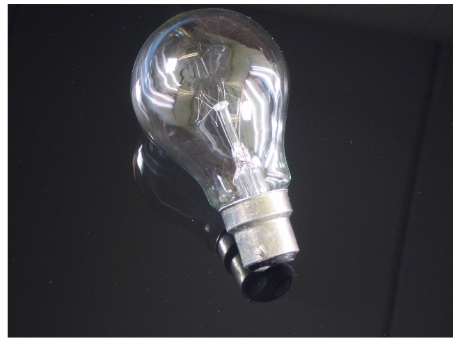 Glödlampa B22 15W Klar